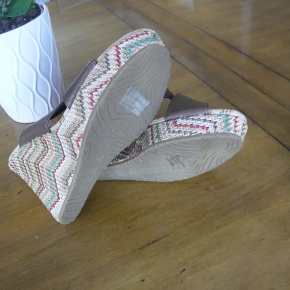 Pika Leather Wedge Sandals 6 Brown Weave FREE with 3+ Bundle - Picture 4 of 5